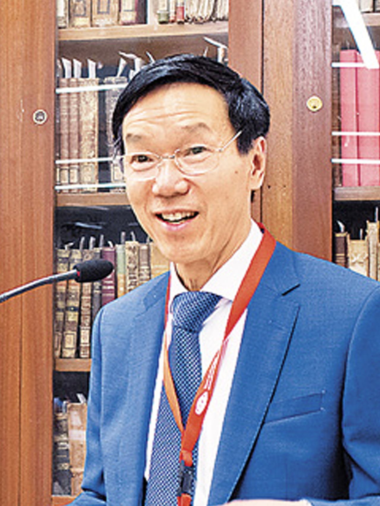 周敏康
